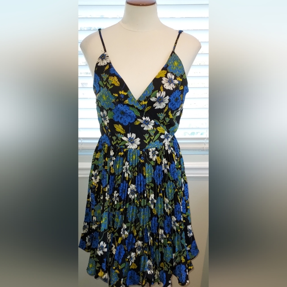 Lost + Wander Floral Print Dress sz S